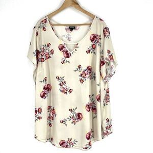 Torrid Top Size 4 Womens White Georgette Keyhole Blouse Floral Print Chiffon